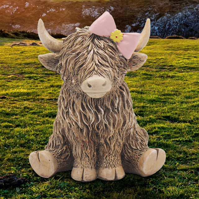 Lesser & Pavey - Highland Cow Pink Bow