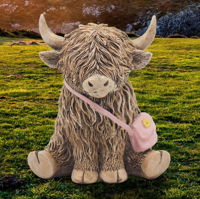 Lesser & Pavey - Highland Cow Hand Bag