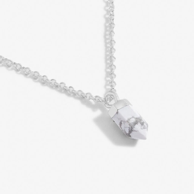 Joma Jewellery Necklace - A Little 'Howlite' Crystal
