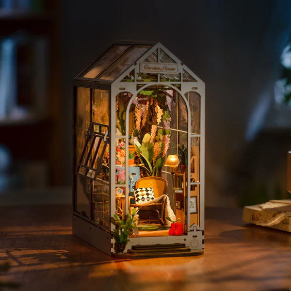 ROBOTIME Garden Home Book Nook DIY Model Kit