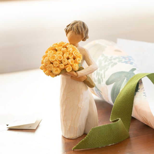 Willow Tree Figurines - Good Cheer