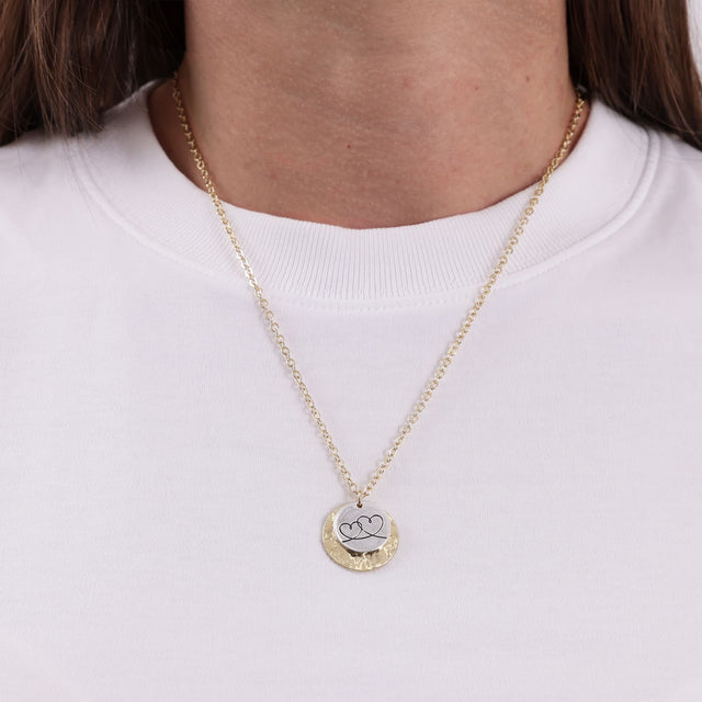 Model wearing the Splosh Heart & Soul gold-plated necklace – To My Mum, showing its delicate chain and minimalist pendant for everyday elegance.