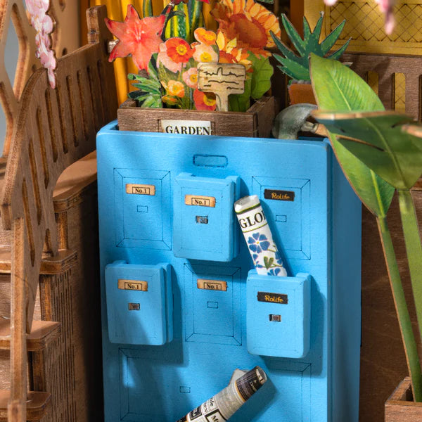 ROBOTIME Garden Home Book Nook DIY Model Kit