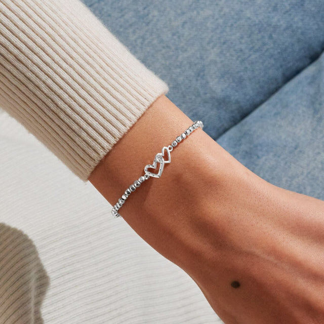 Joma Jewellery Best Mam Ever bracelet worn on wrist