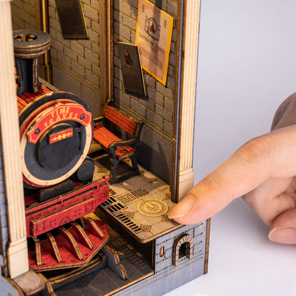 Robotime Rolife DIY book nook train scene with LED light