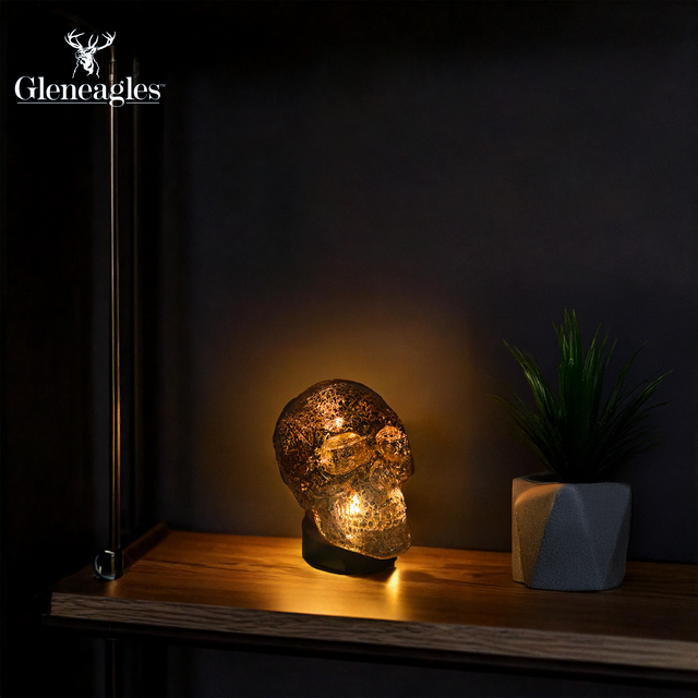 Gleneagles Flame Skull Large - LED USB Lamp
