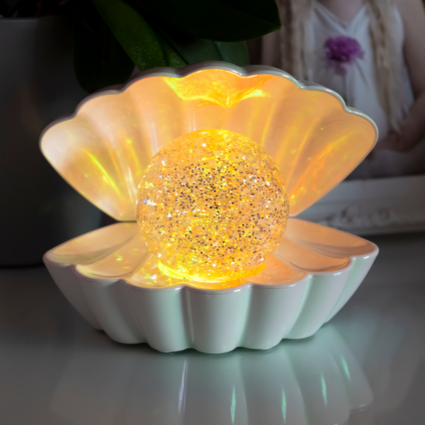Light Up Clamshell - White Pearl