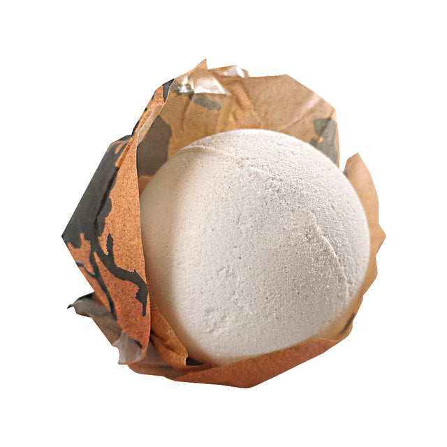 Unwrap our Wild Fig & Grape bath bomb when your bath is almost full. Submerge and swirl the bath bomb through the water and enjoy it fizzing away releasing its gorgeous scent. Once it‚s completely dissolved, it will leave your bath fragranced with that extra special little fizz Italy is known for!